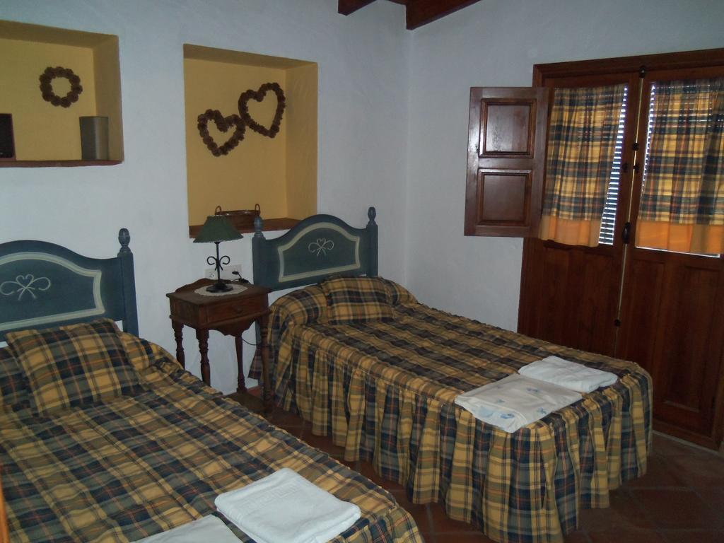 Casas Rurales Jardines Del Visir Хенальгвасиль Экстерьер фото